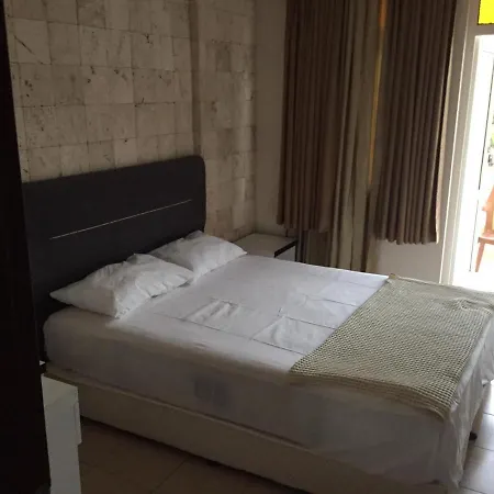 Safari N-8 Apartman